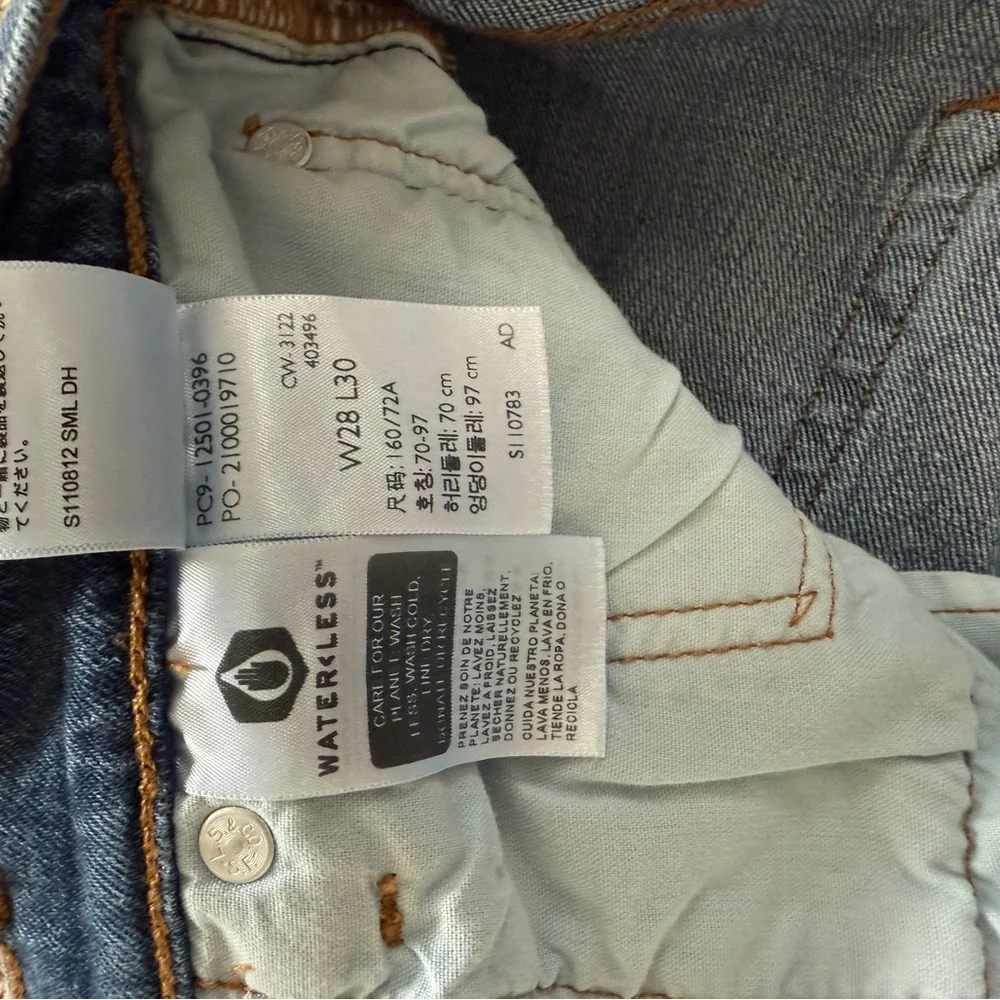 Women’s Levi Blue Jeans 501 - Picture 6 of 8